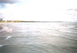 Racine Lakefront 3.JPG (7198 bytes)